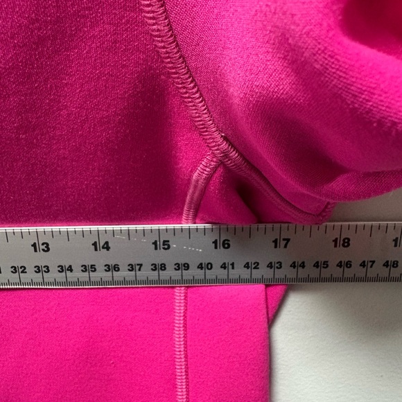 🆓 🚢 3 pieces Pinky Bundle (The North Face, UnderArmor, Champion) - Picture 5 of 11